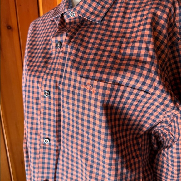 Men's Tommy Bahama Checkered Button Down Shirt - Picture 4 of 5